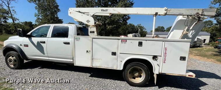 image for item JQ9711 2011 Dodge Ram 4500  Crew Cab bucket truck