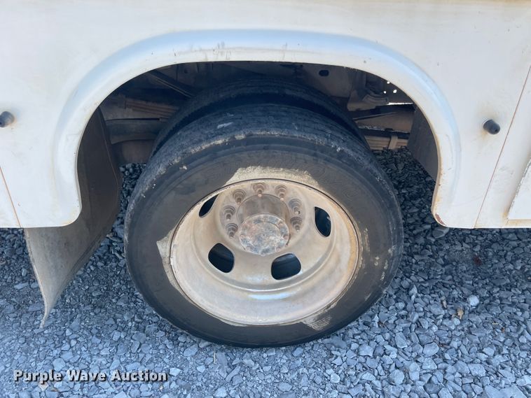 image for item JQ9711 2011 Dodge Ram 4500  Crew Cab bucket truck