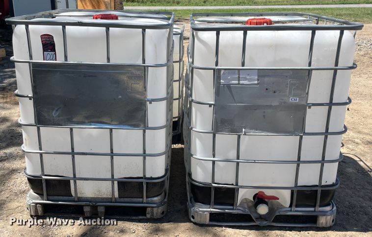 image for item JQ9713 (4) poly tanks