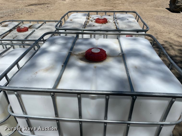 image for item JQ9713 (4) poly tanks