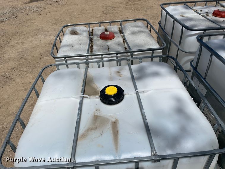image for item JQ9713 (4) poly tanks