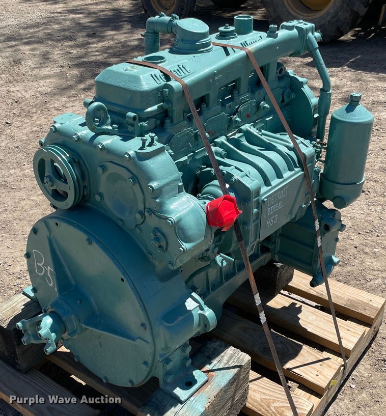 image for item JQ9714 Detroit Diesel 471  engine