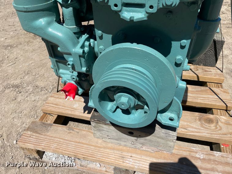 image for item JQ9714 Detroit Diesel 471  engine