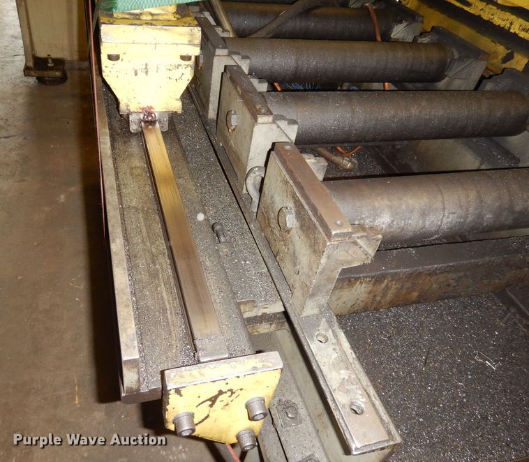 image for item KC9124 Marvel  2150 Series bandsaw