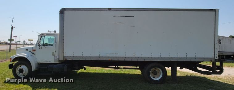 image for item KD9524 1995 International 4900  box truck