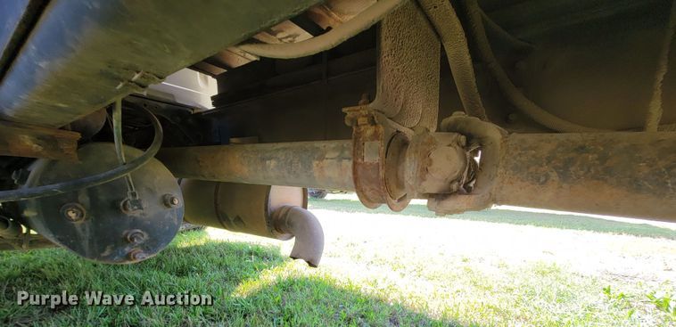 image for item KD9524 1995 International 4900  box truck