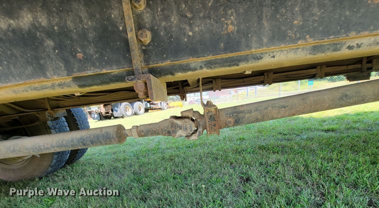 image for item KD9524 1995 International 4900  box truck