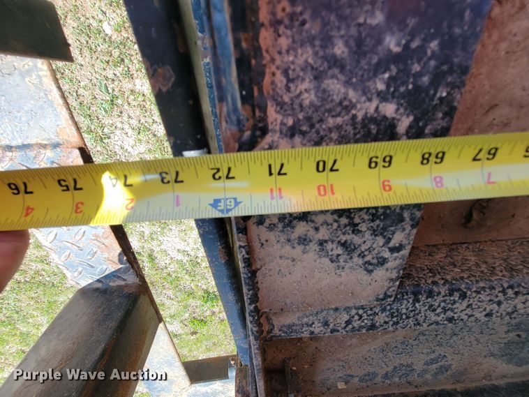 image for item KD9524 1995 International 4900  box truck