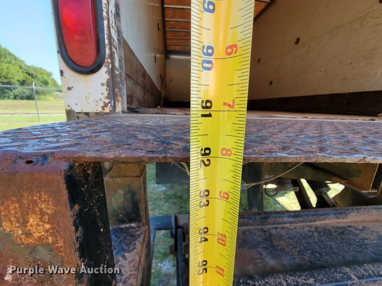 image for item KD9524 1995 International 4900  box truck