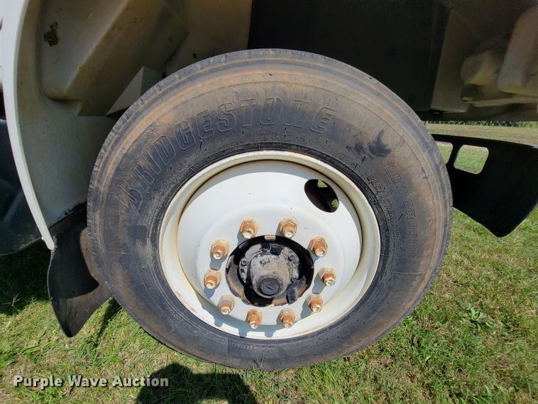 image for item KD9524 1995 International 4900  box truck