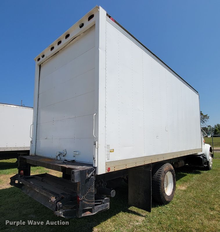 image for item KD9525 1993 International 4900  box truck