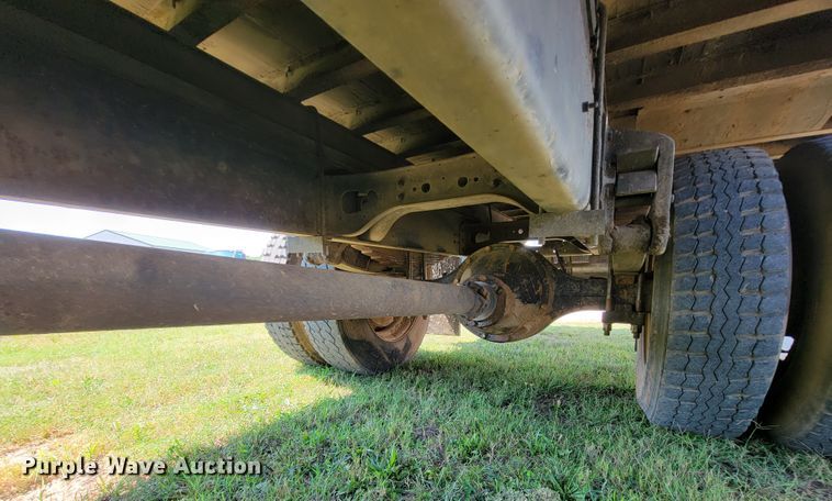 image for item KD9525 1993 International 4900  box truck