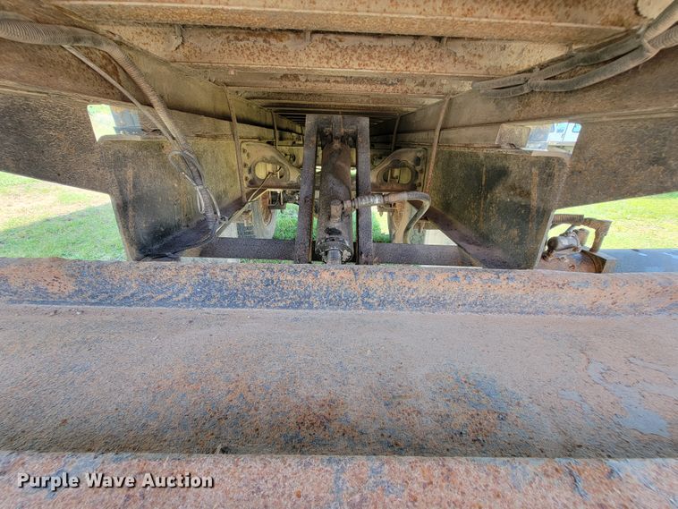 image for item KD9525 1993 International 4900  box truck