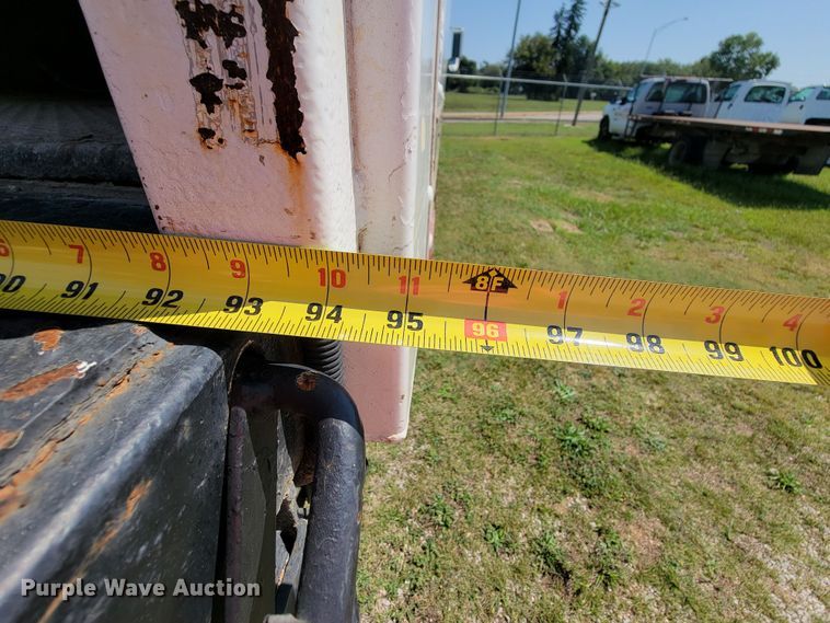 image for item KD9525 1993 International 4900  box truck