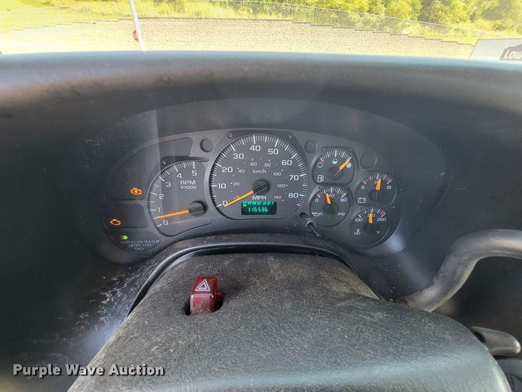 image for item KD9531 2007 GMC 5500  flatbed truck