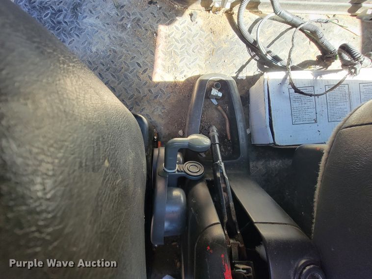 image for item KD9531 2007 GMC 5500  flatbed truck