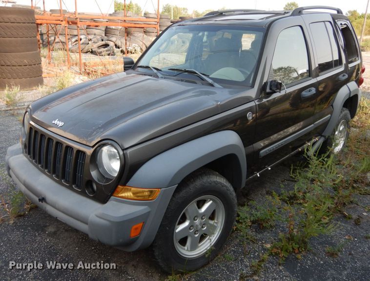 image for item KI9594 2005 Jeep Liberty CRD  SUV