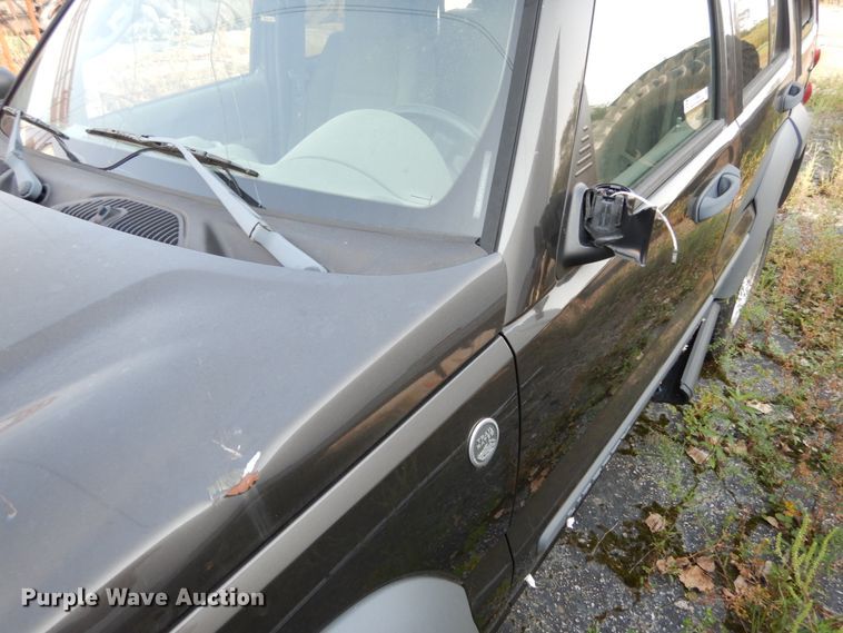 image for item KI9594 2005 Jeep Liberty CRD  SUV