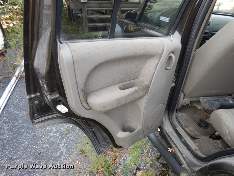 image for item KI9594 2005 Jeep Liberty CRD  SUV