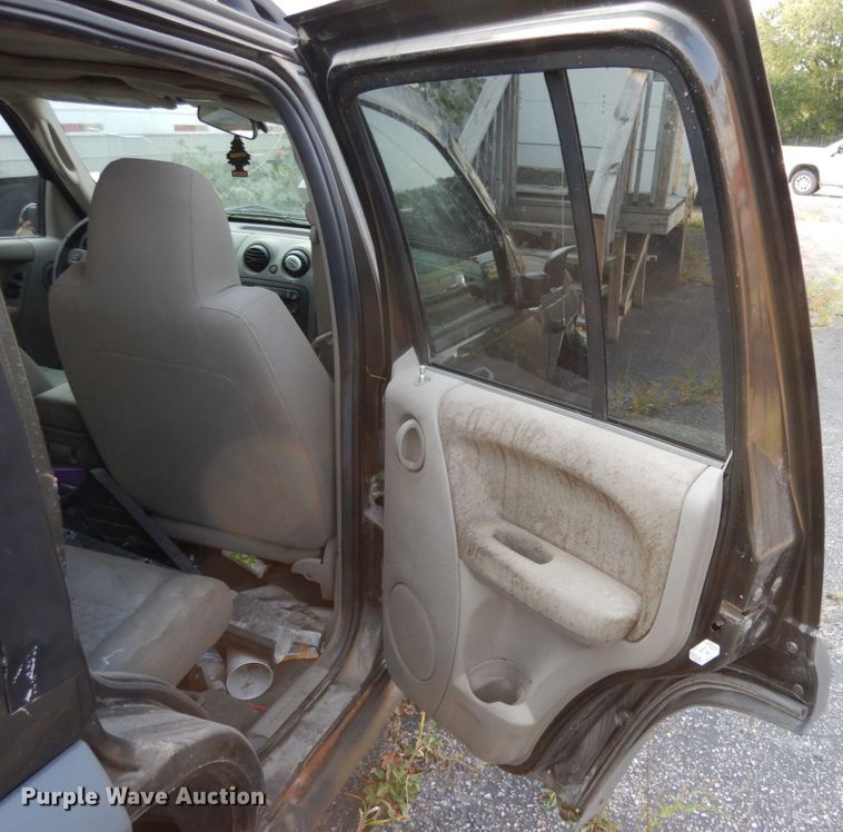 image for item KI9594 2005 Jeep Liberty CRD  SUV