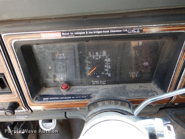 image for item KI9602 1990 Ford Econoline E350  box truck