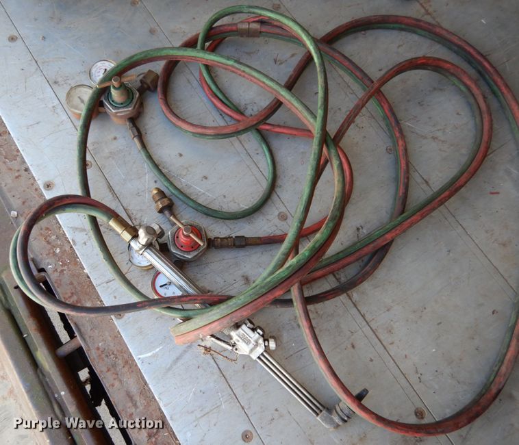 image for item KI9604 Generator and torch