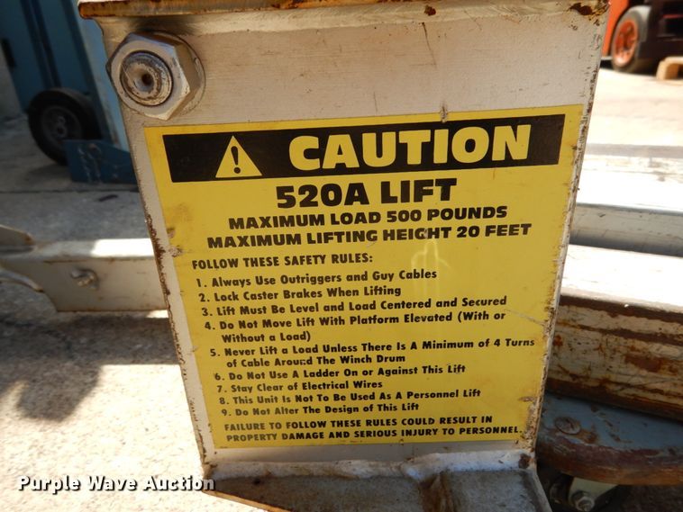 image for item KI9607 (2) 520A lift and Roger lift dolly