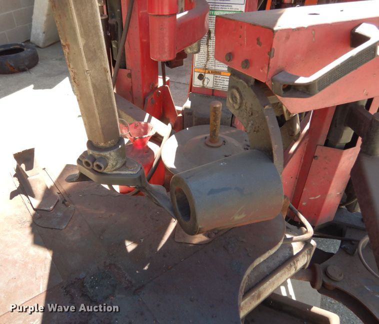 image for item KI9608 Coates Rim clamp 9024e  tire machine