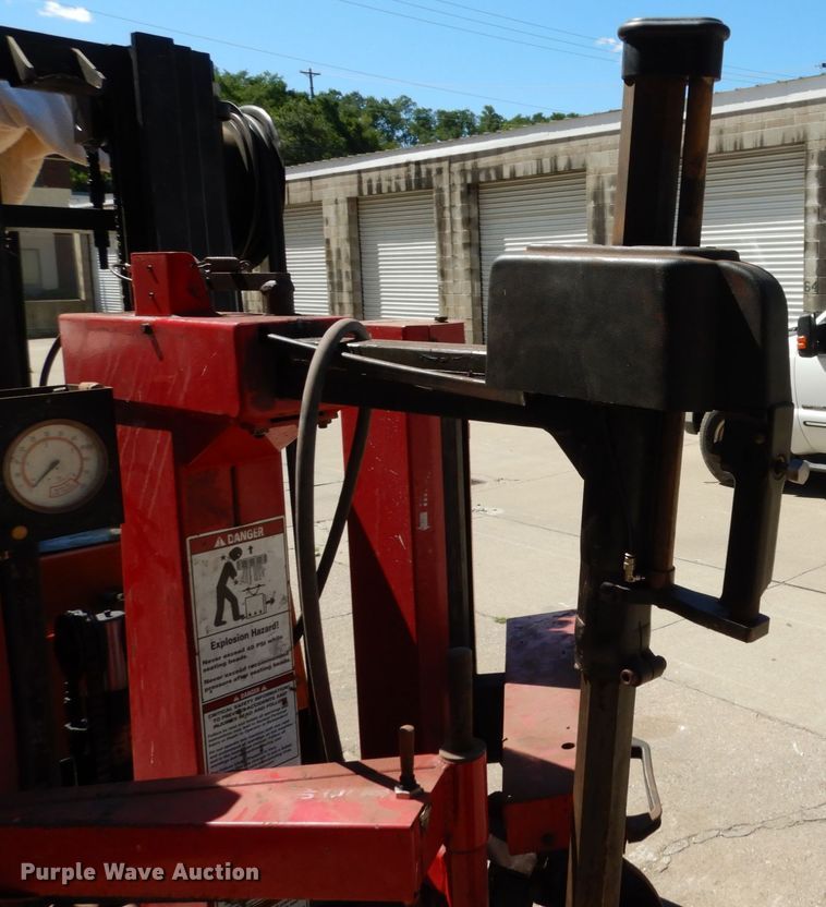 image for item KI9608 Coates Rim clamp 9024e  tire machine