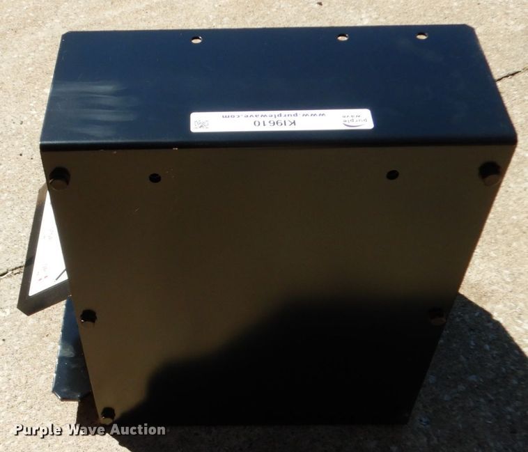 image for item KI9610 Coates  tire machine tire lift