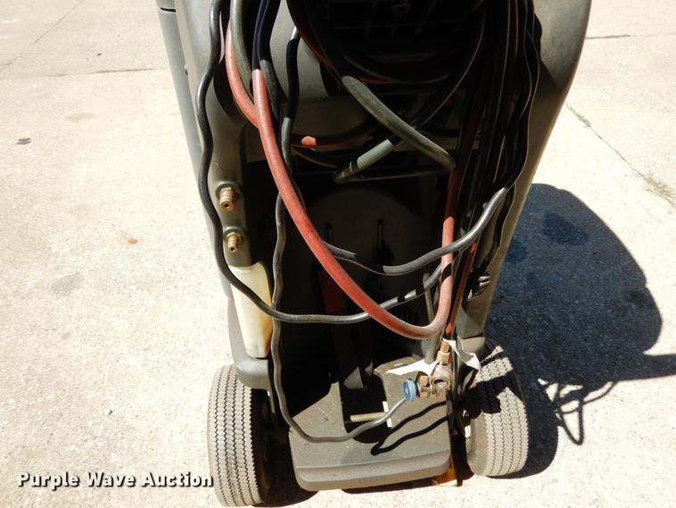 image for item KI9611 Roninair ACR2000  refrigerant recovery machine