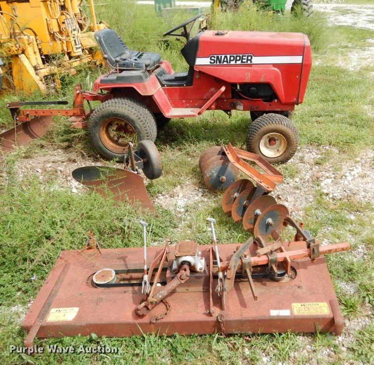 image for item KI9658 Snapper 1855A  lawn mower