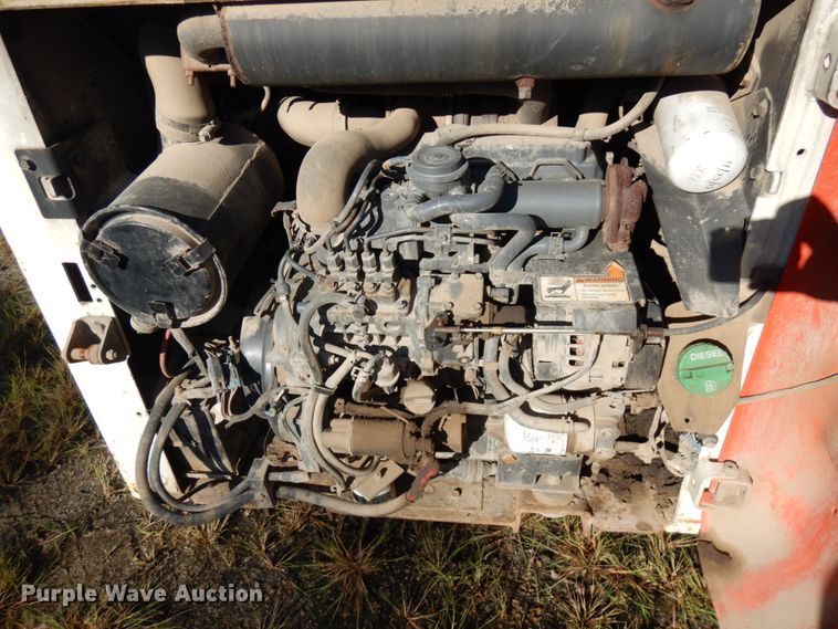 image for item KJ9945 2010 Bobcat S205  skid steer loader