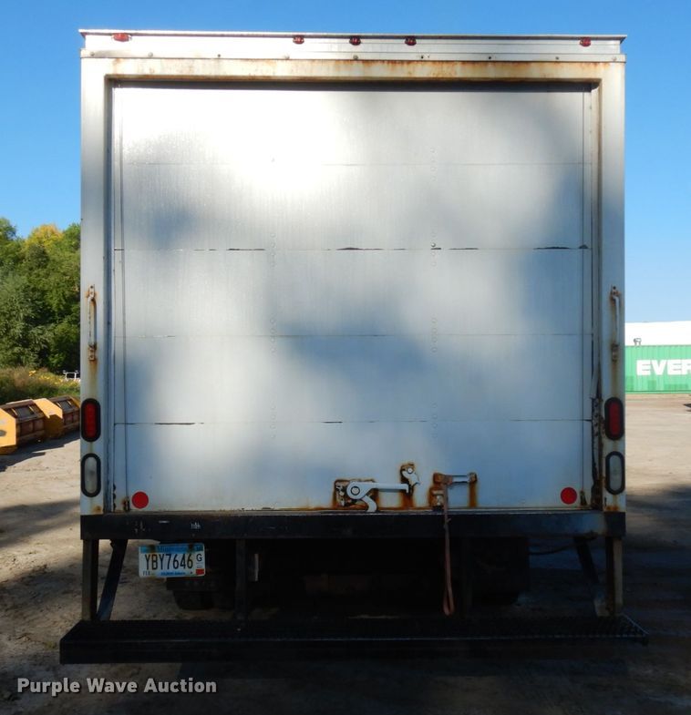 image for item KJ9947 2010 Chevrolet Express 3500  box truck