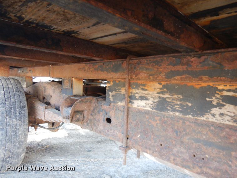 image for item KJ9947 2010 Chevrolet Express 3500  box truck