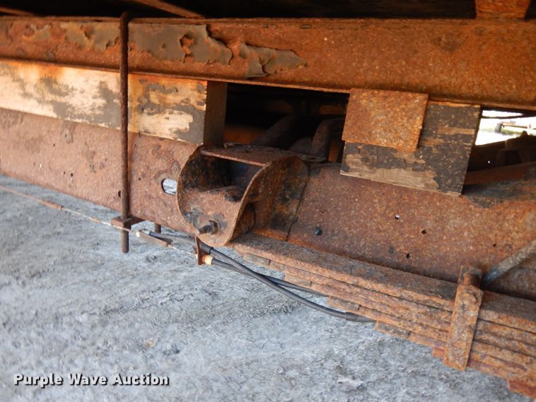 image for item KJ9947 2010 Chevrolet Express 3500  box truck