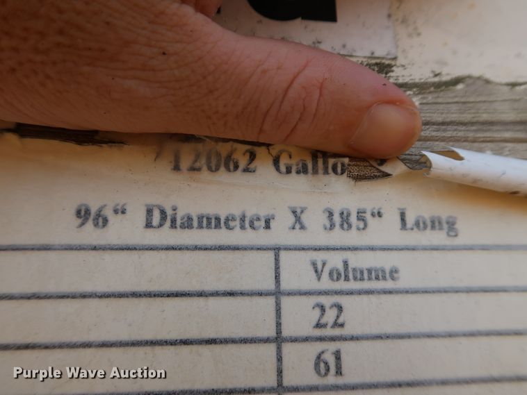 image for item KQ9735 Fuel tank