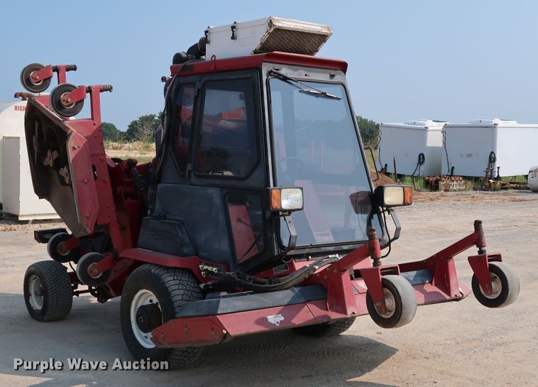 image for item KQ9738 Toro Groundsmaster 580-D  lawn mower