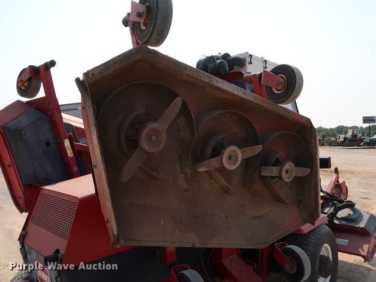 image for item KQ9738 Toro Groundsmaster 580-D  lawn mower