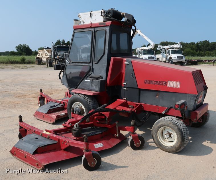 image for item KQ9738 Toro Groundsmaster 580-D  lawn mower