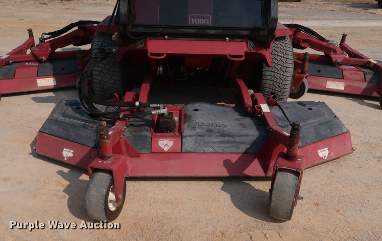 image for item KQ9738 Toro Groundsmaster 580-D  lawn mower