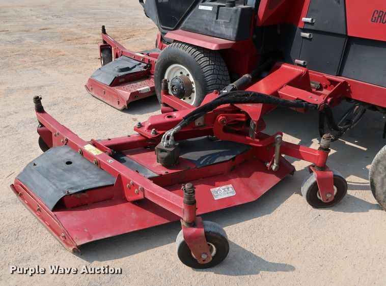 image for item KQ9738 Toro Groundsmaster 580-D  lawn mower