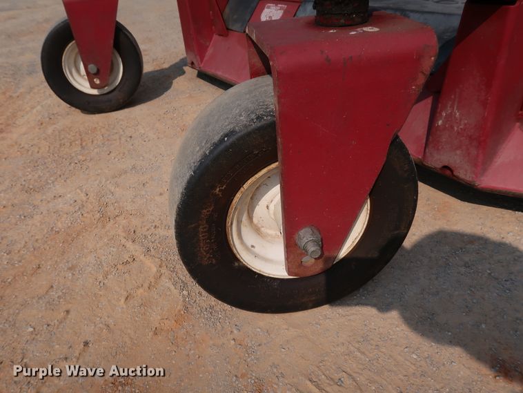 image for item KQ9738 Toro Groundsmaster 580-D  lawn mower