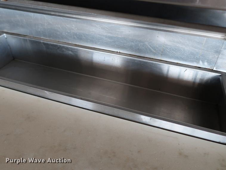 image for item KQ9739 2003 Freightliner MT55  food truck