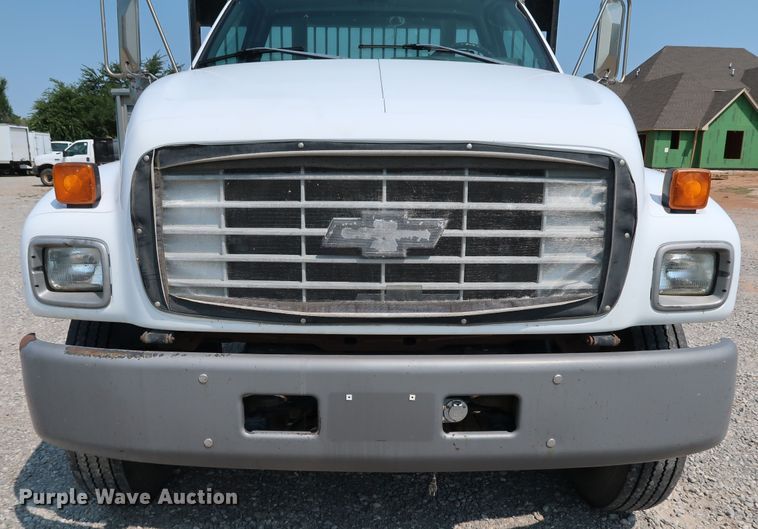 image for item KQ9746 1998 Chevrolet C6500  flatbed truck