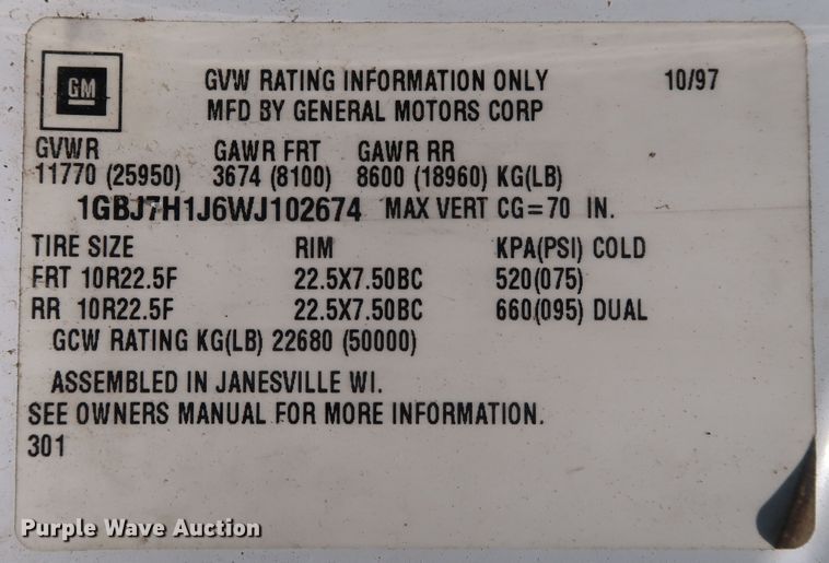 image for item KQ9746 1998 Chevrolet C6500  flatbed truck