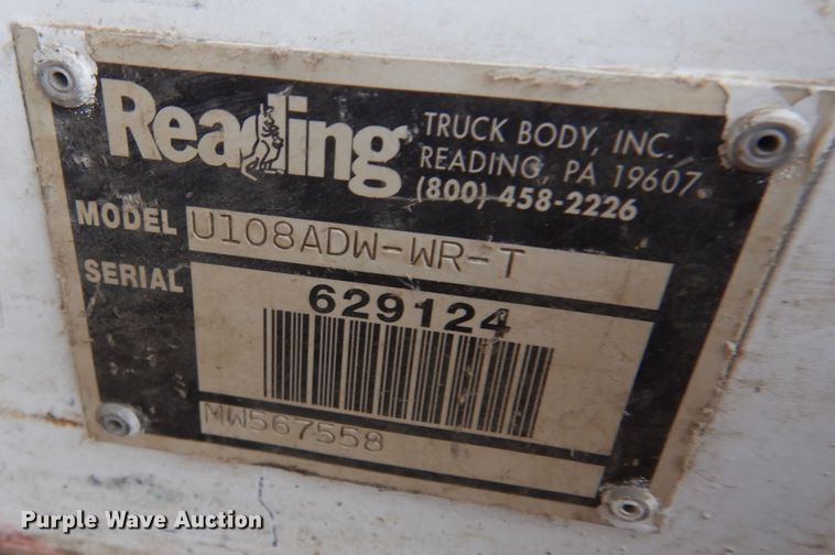 image for item KU9215 2006 Ford F450 Super Duty XL  bucket truck