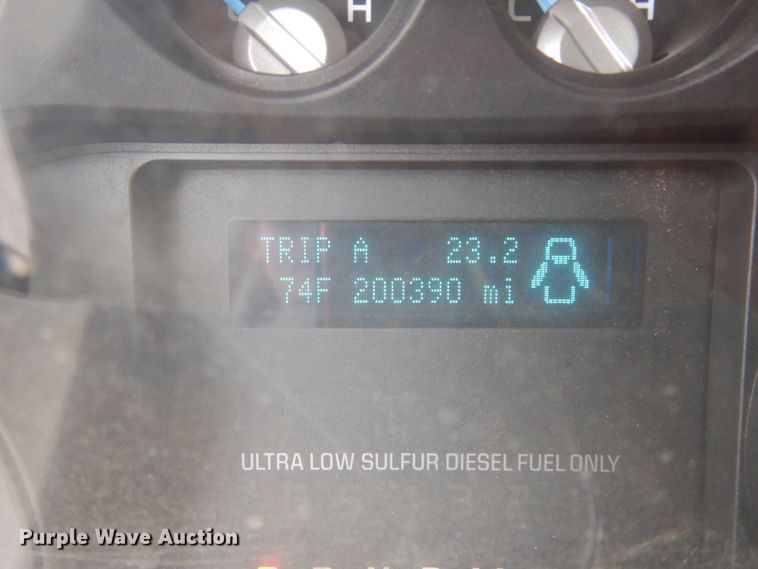 image for item KU9216 2012 Ford F550 Super Duty XL  flatbed truck