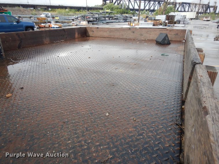 image for item KU9216 2012 Ford F550 Super Duty XL  flatbed truck