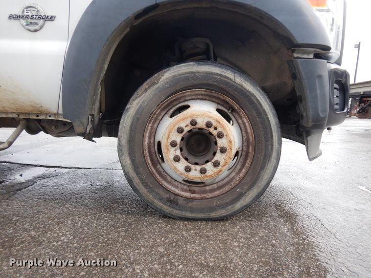 image for item KU9216 2012 Ford F550 Super Duty XL  flatbed truck